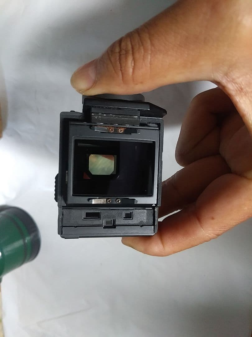 untamed  F3 HP ／35-105㎜ズーム（ストラップ抜き）