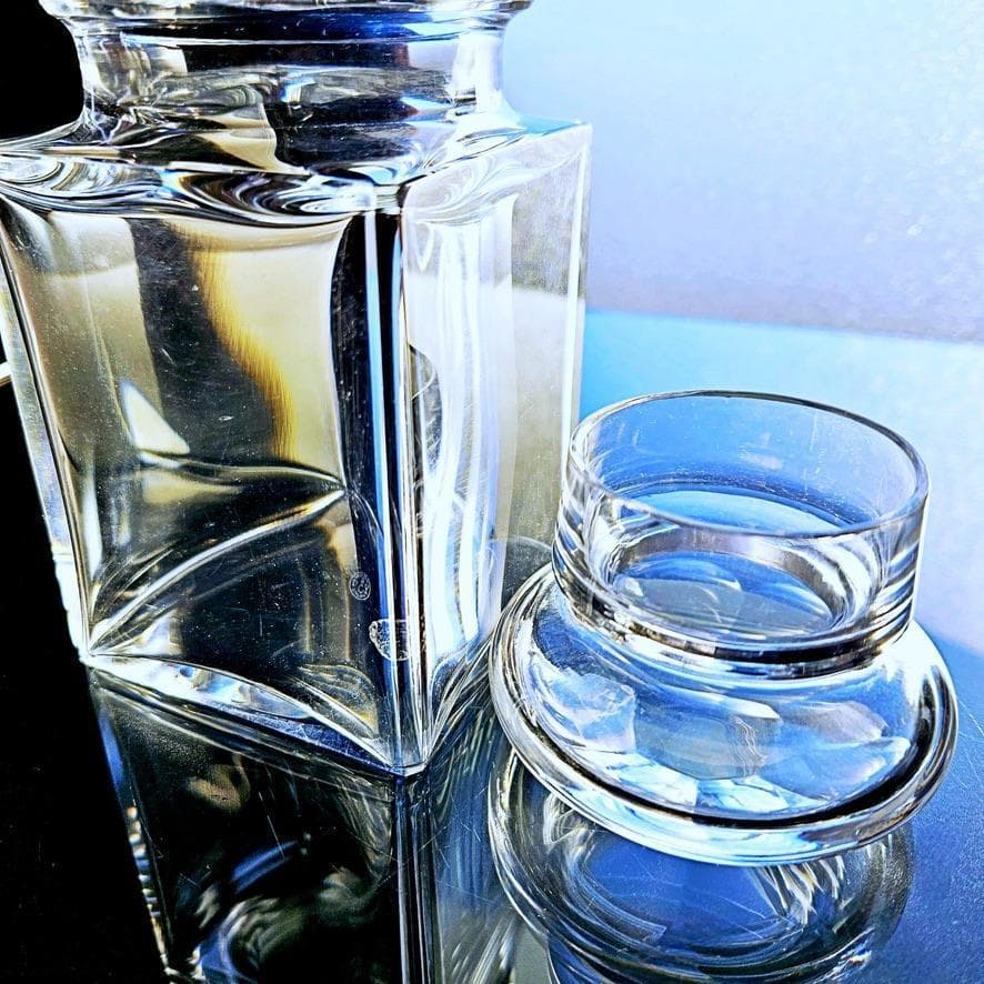 輝くオールドバカラ 銀取手のクッキージャー 1936年以降