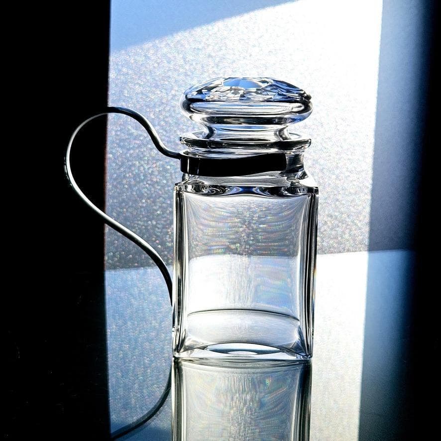 輝くオールドバカラ 銀取手のクッキージャー 1936年以降