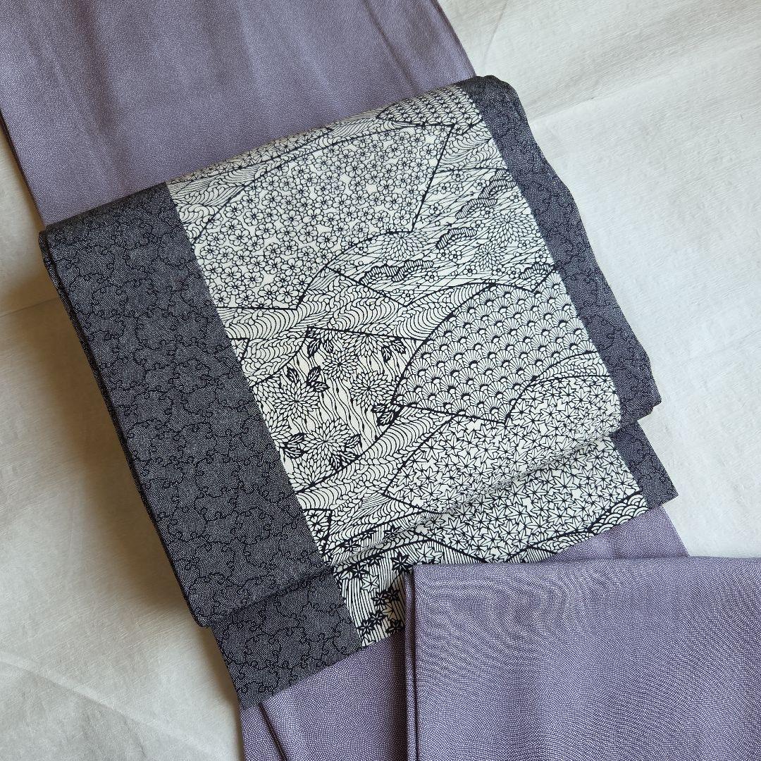 淡い灰青紫色　伊勢型両面染めの鮫小紋