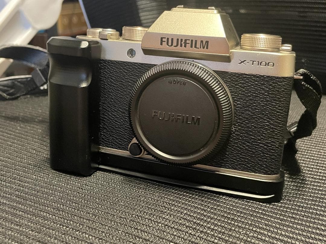 FUJI FILM X-T100 DARK SILVER 自撮り Wi-Fi対応