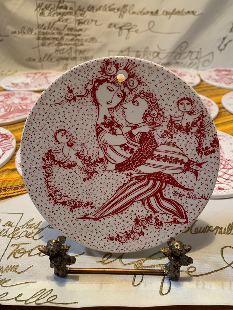 ビヨンヴィンブラッド　マンスリープレート・赤色のコンプリート12ヶ月全部！