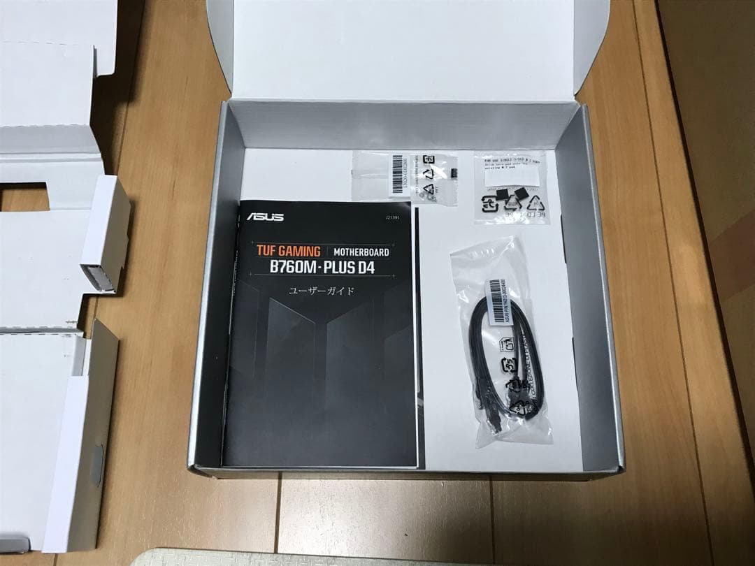 ASUS TUF GAMING B760M PLUS D4 マザーボード