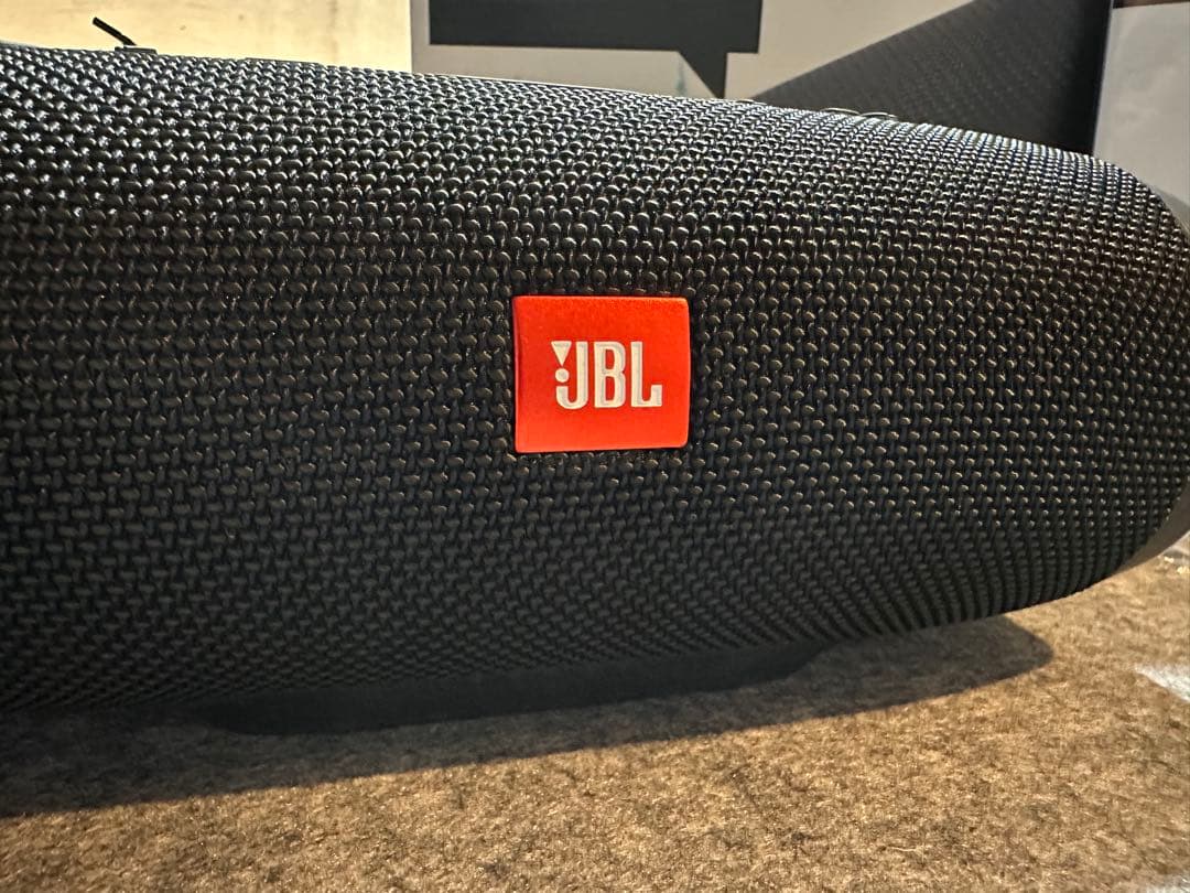 【美品】JBL CHARGE3 付属品、ケース付