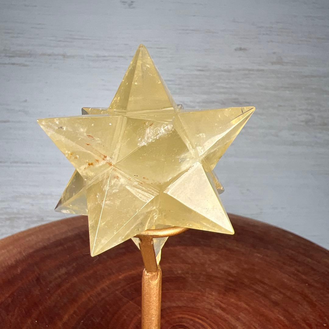 天然石　マカバスター　シトリン　台座付き