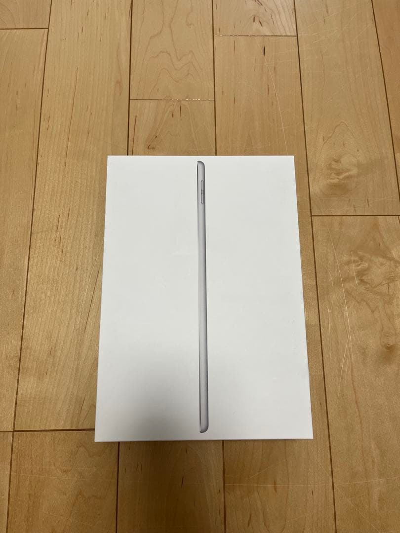 Apple iPad アイパッド 第8世代 128GB シルバー