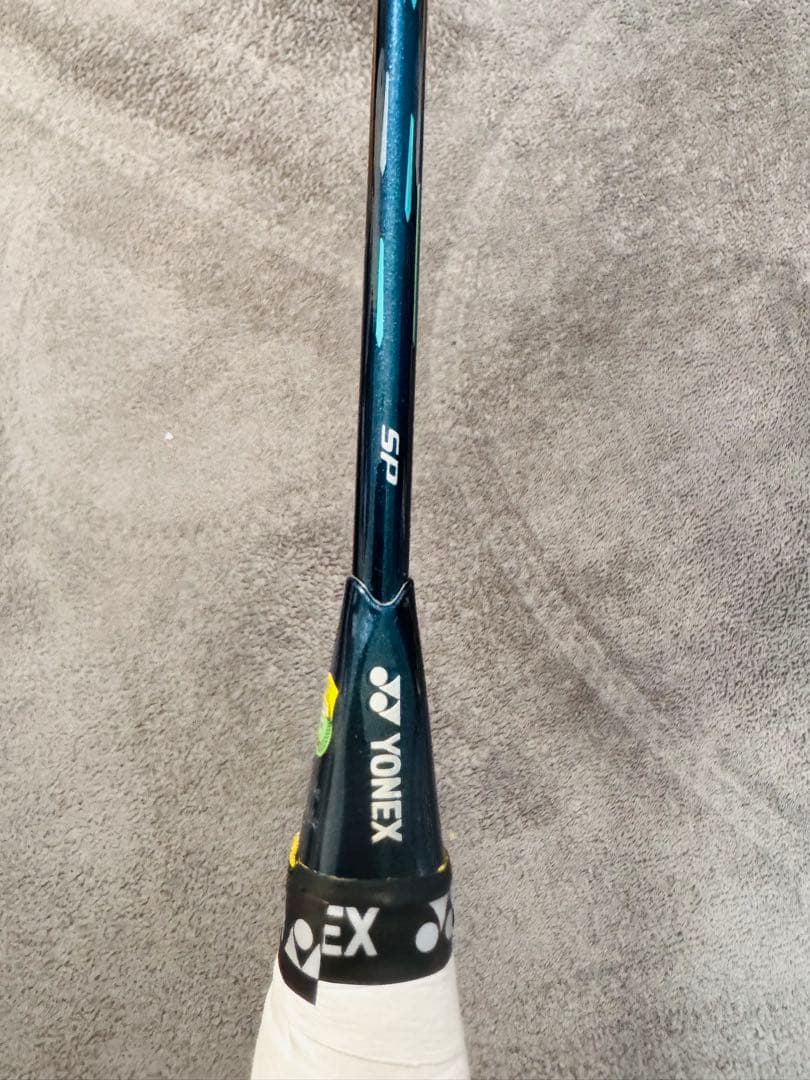 YONEX NANOFLARE 800 Pro 4UG5【海外モデル】