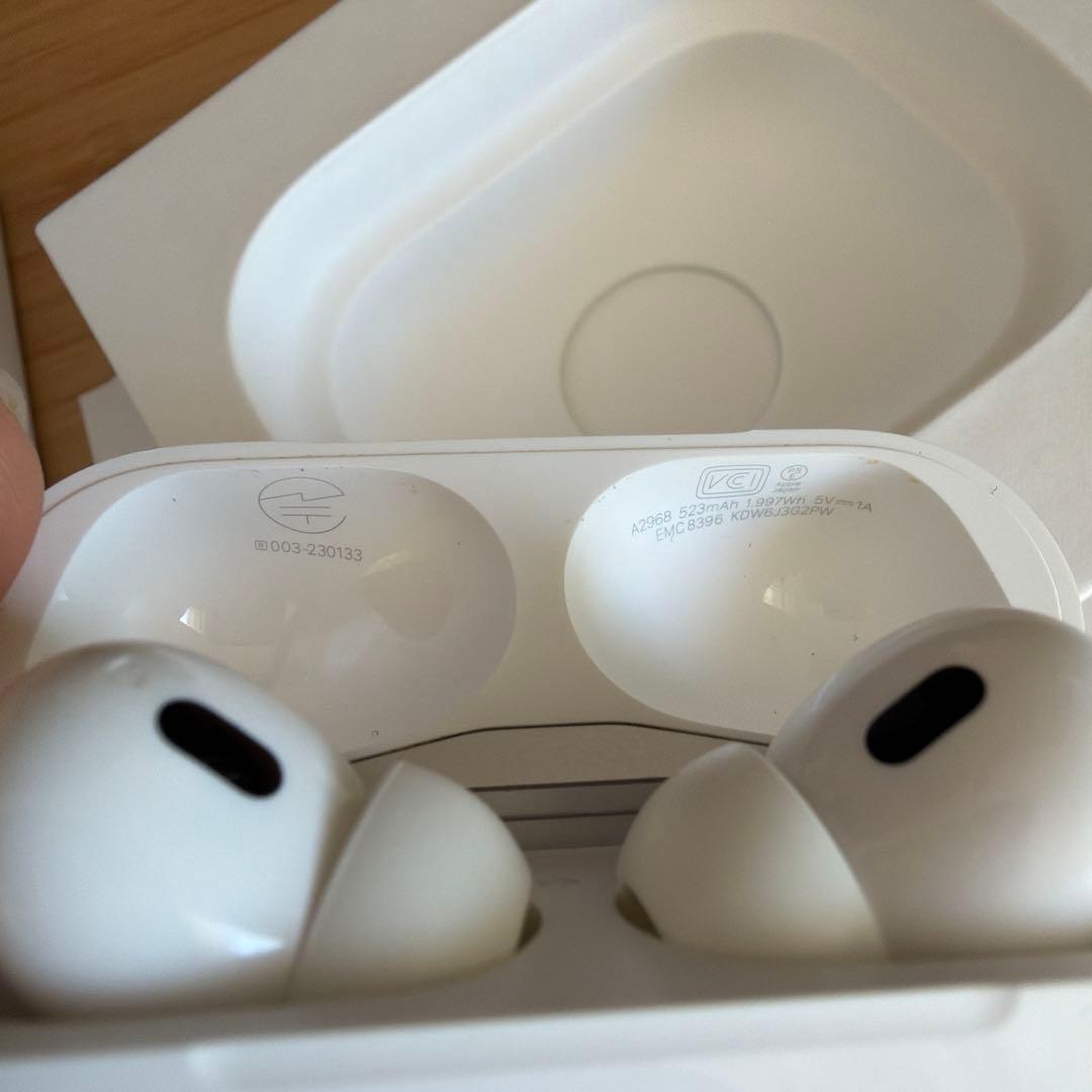 Apple AirPods Pro 第2世代本体(付属品完備)