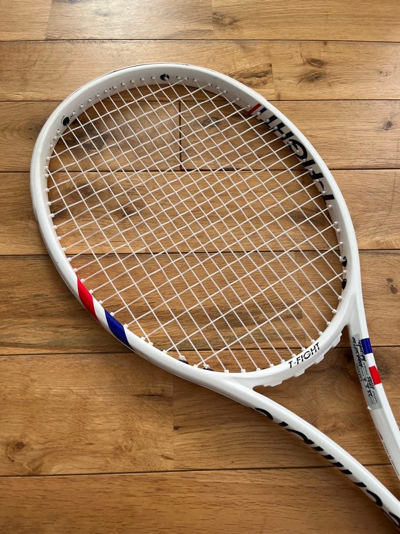 【2025年モデル】美品 テクニファイバー T-FIGHT 305S グリップ2