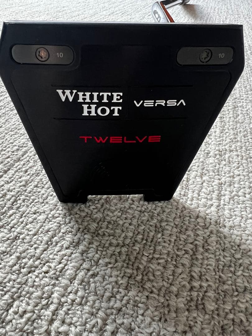 Odyssey White Hot Versa Twelve パター