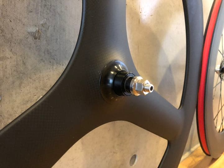 ピスト　カーボンホイール