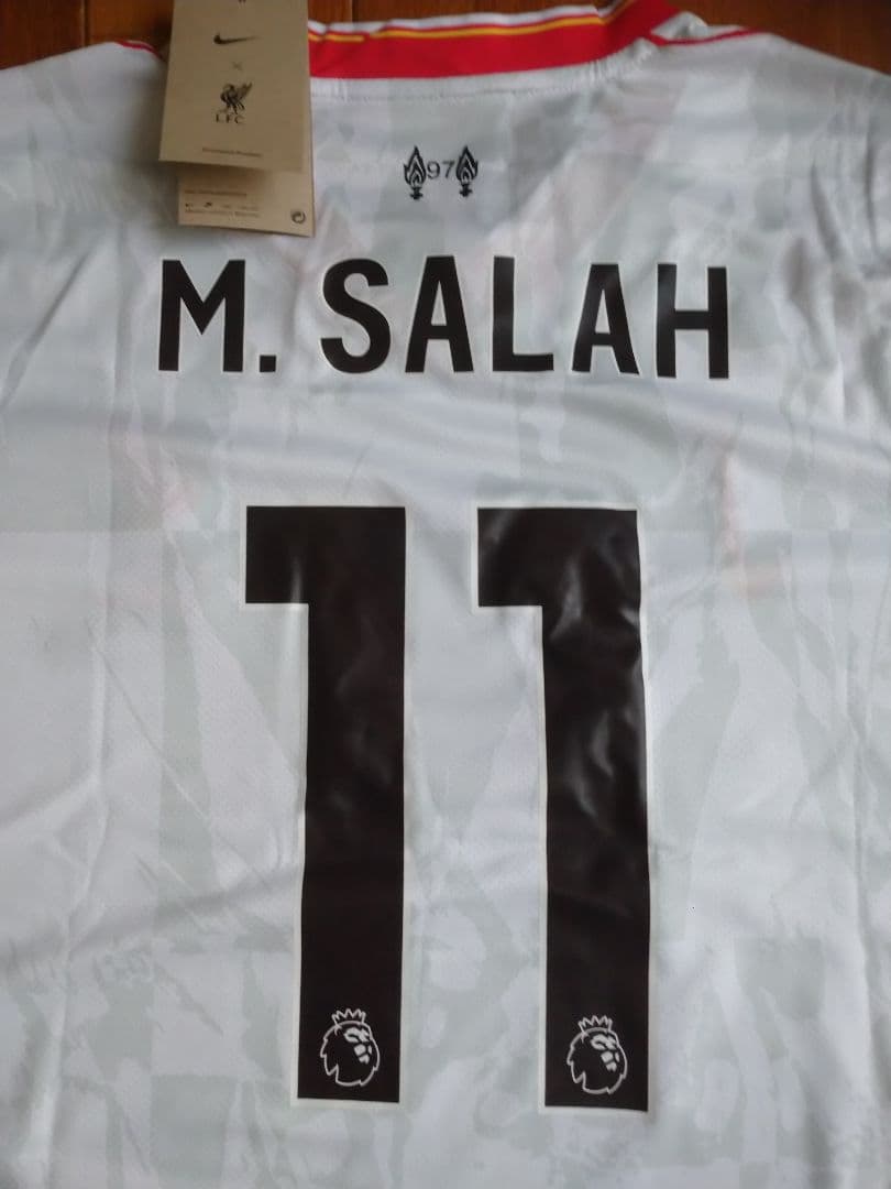 リバプール サラー選手 スポンサーロゴ入りユニフォーム Mサイズ 新品