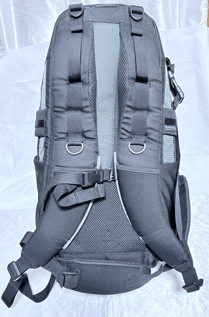 シンクタンクフォト think TANK Photo Glass Limo