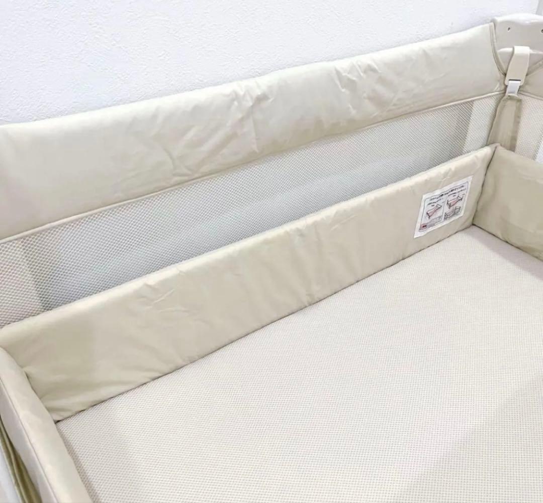★美品送料込★アップリカ　ココネル　エアープラス　ベビーベッド