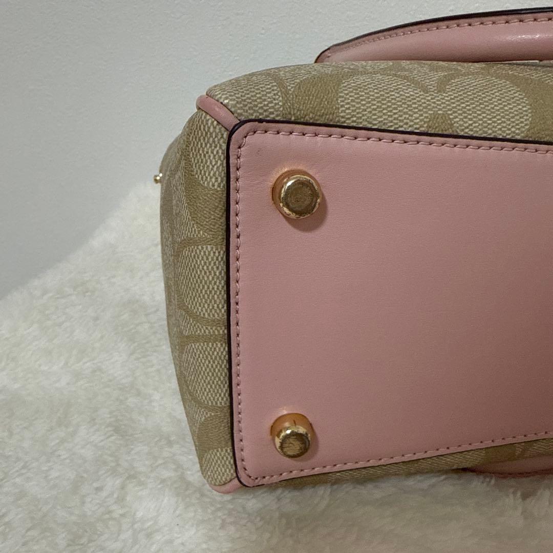 【美品】COACH シグネーチャーピンクショルダーバッグ