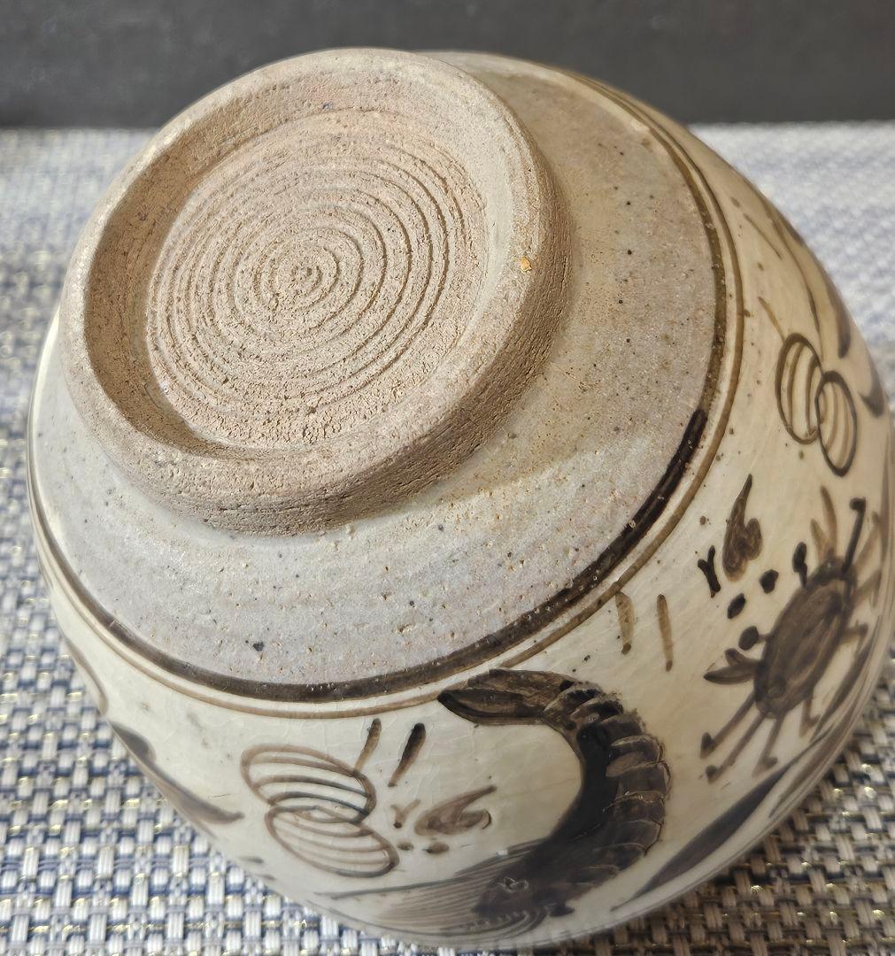 中国古陶磁　南方系　東南アジア古陶磁　磁州窯系　宋胡録　安南　蟹と海老の図　茶碗