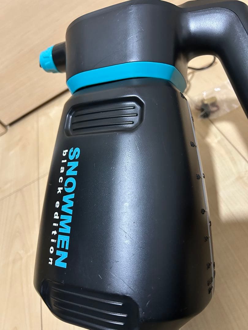 【シャドウ付き】ながら洗車 スノーメンブラック 自動泡噴霧器