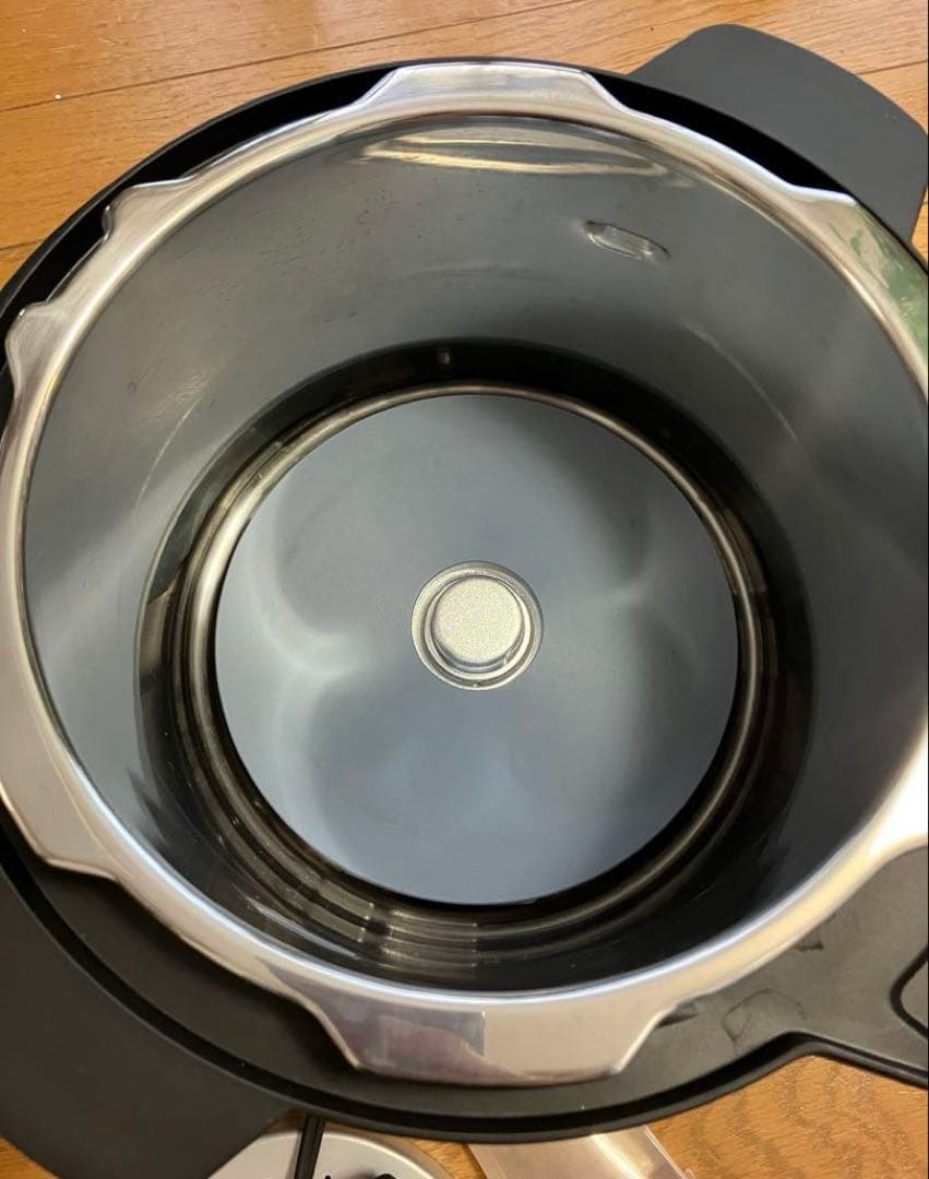 【美品】Panasonic 電気圧力鍋 SR-MP300