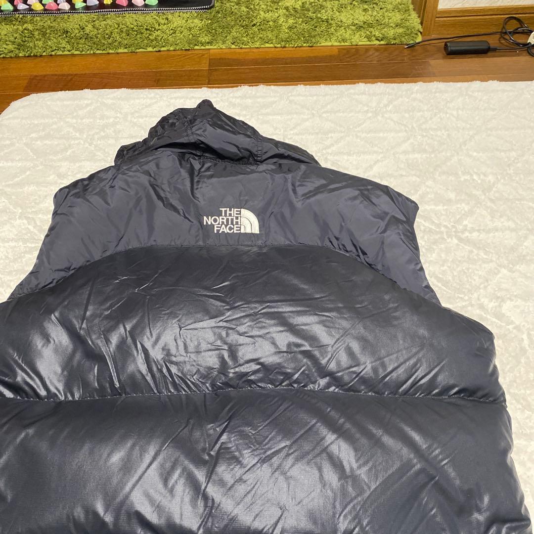 ノースフェイスベスト黒700