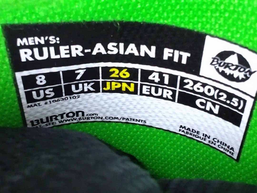 ◇BURTON RULER WIDE 26CM ブラック◇