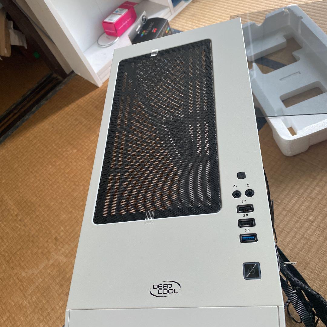 その他 DeepCool White case With PSU INCLUDE