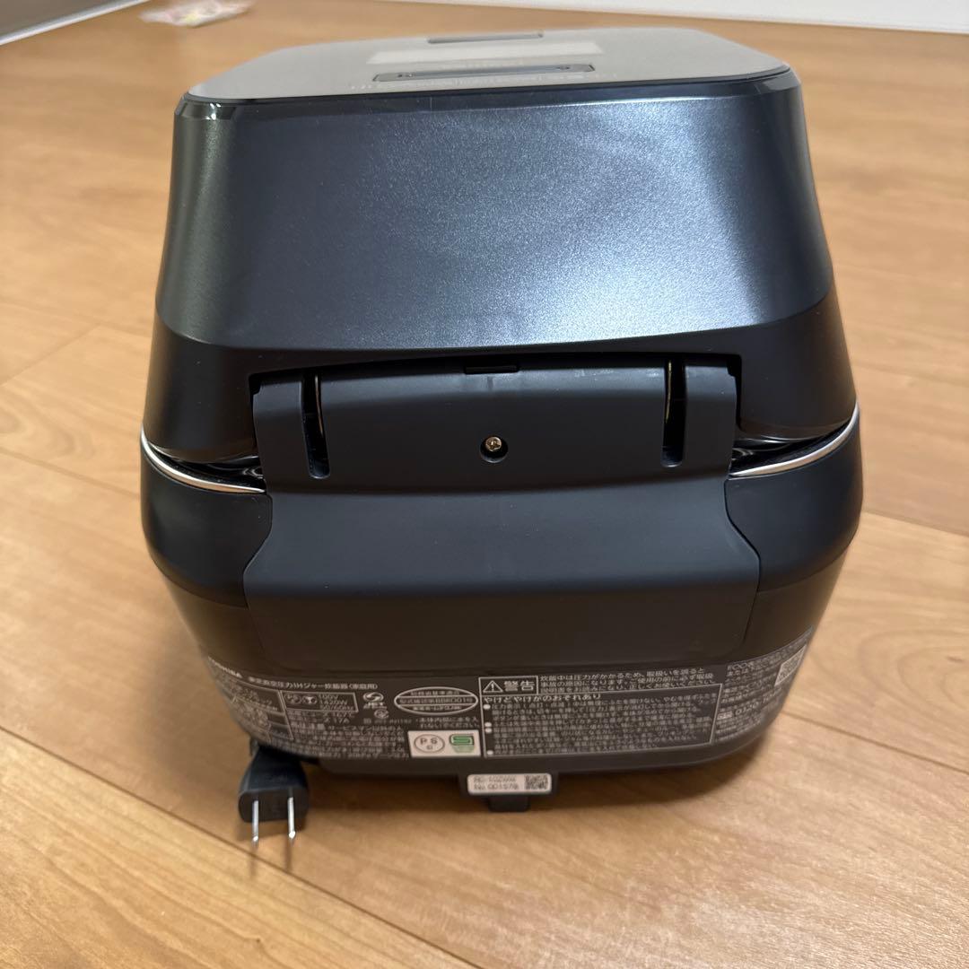 東芝真空圧力IHジャー炊飯器　RC-10ZWW
