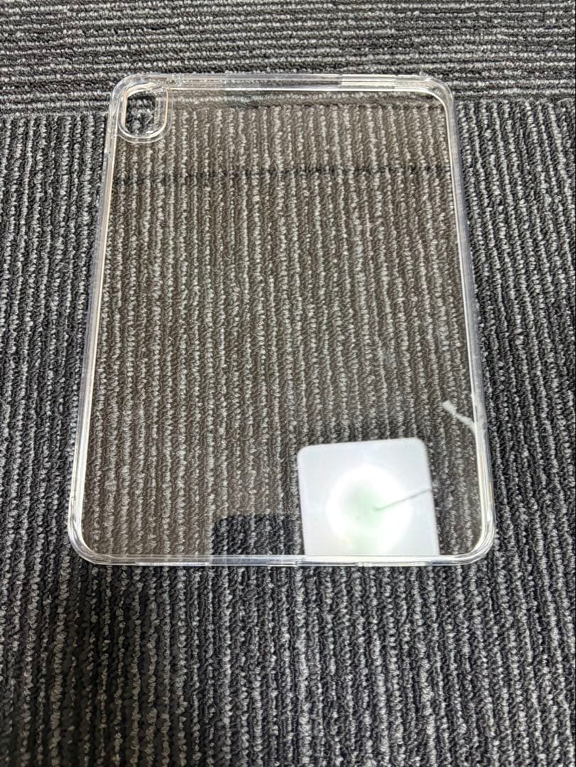 Apple iPad A16 (第11世代) シルバー 本体