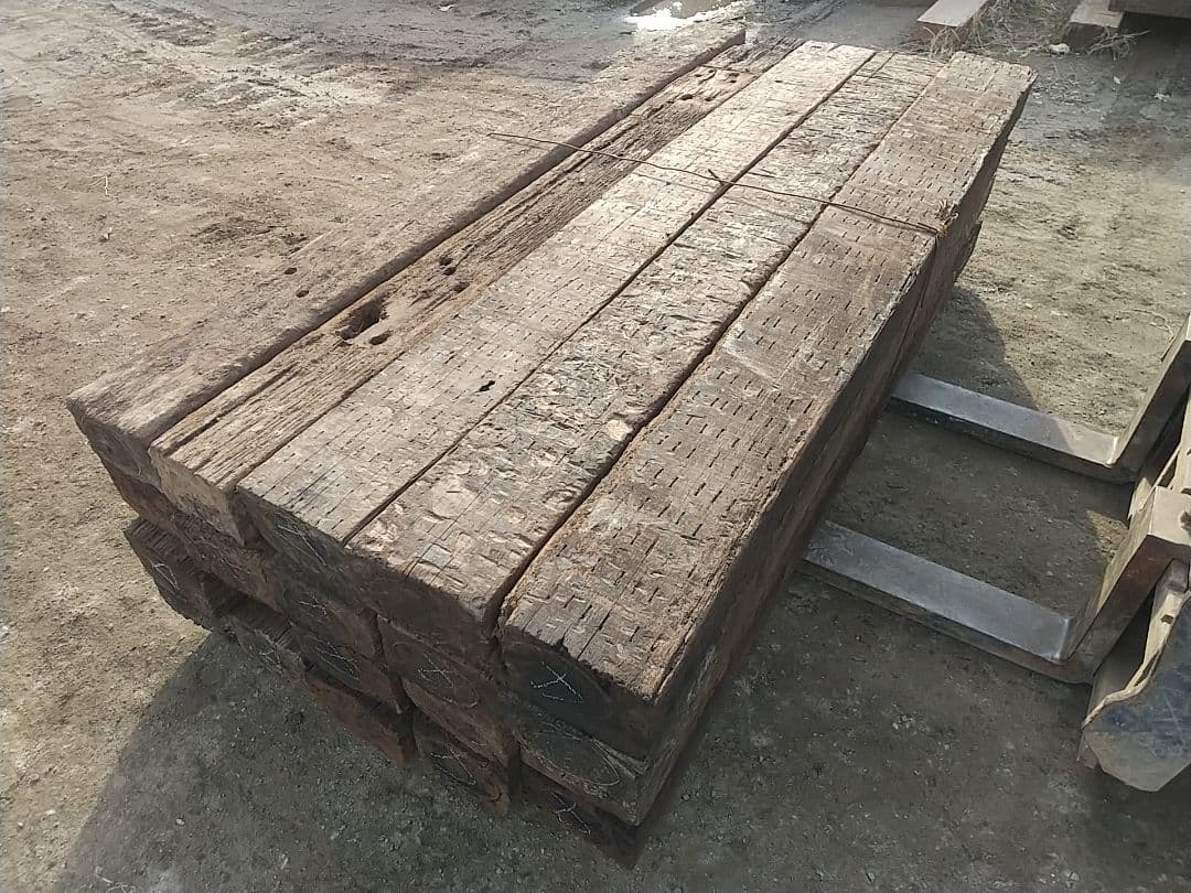 10本組 枕木 4級品 長さ約210cm 送料別 ガーデニング 花壇 庭づくり