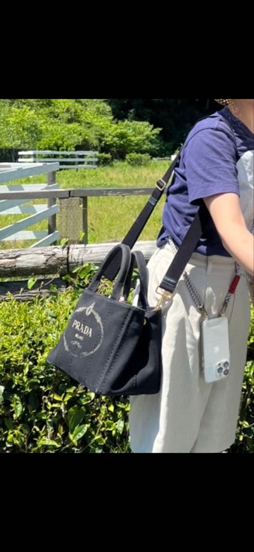 PRADA ブラック ハンドバッグ 保存袋付き