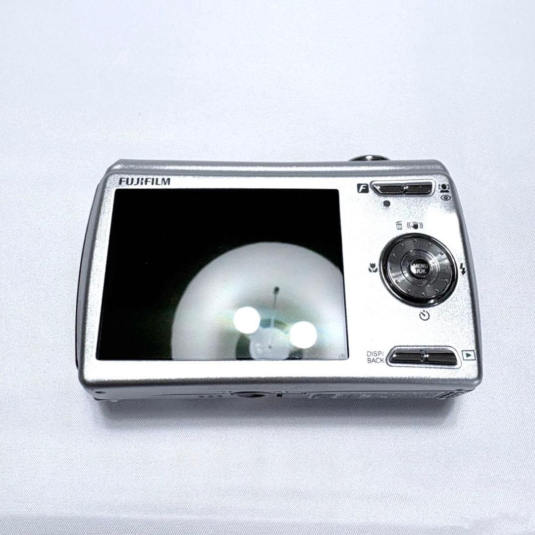 【美品】FUJIFILM FinePix F100fd シルバー 箱 説明書付き