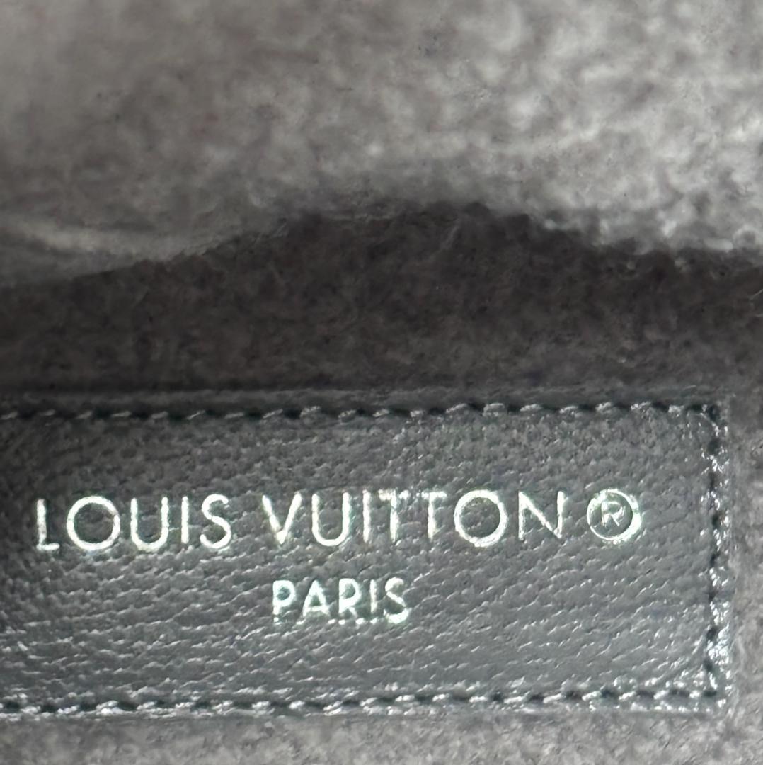 美品✨ ルイヴィトン モノグラム スノードロップライン ムートンブーツ　グレー