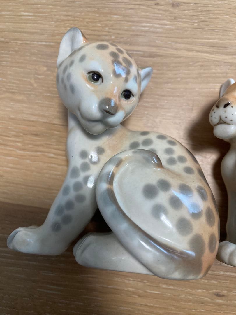 希少　ロモノーソフ　陶器製ヒョウと子ライオンフィギュアセット