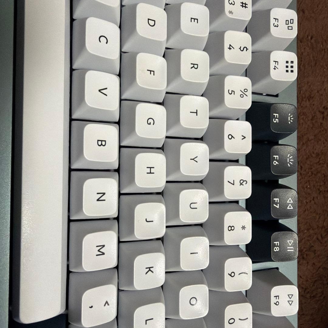 真*優様 Keychron Q1 pro knob 静音赤軸 US配列　換えキー