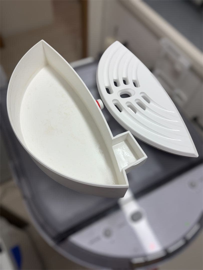 ぴこ【ウォーターサーバー】エブリィフレシャス