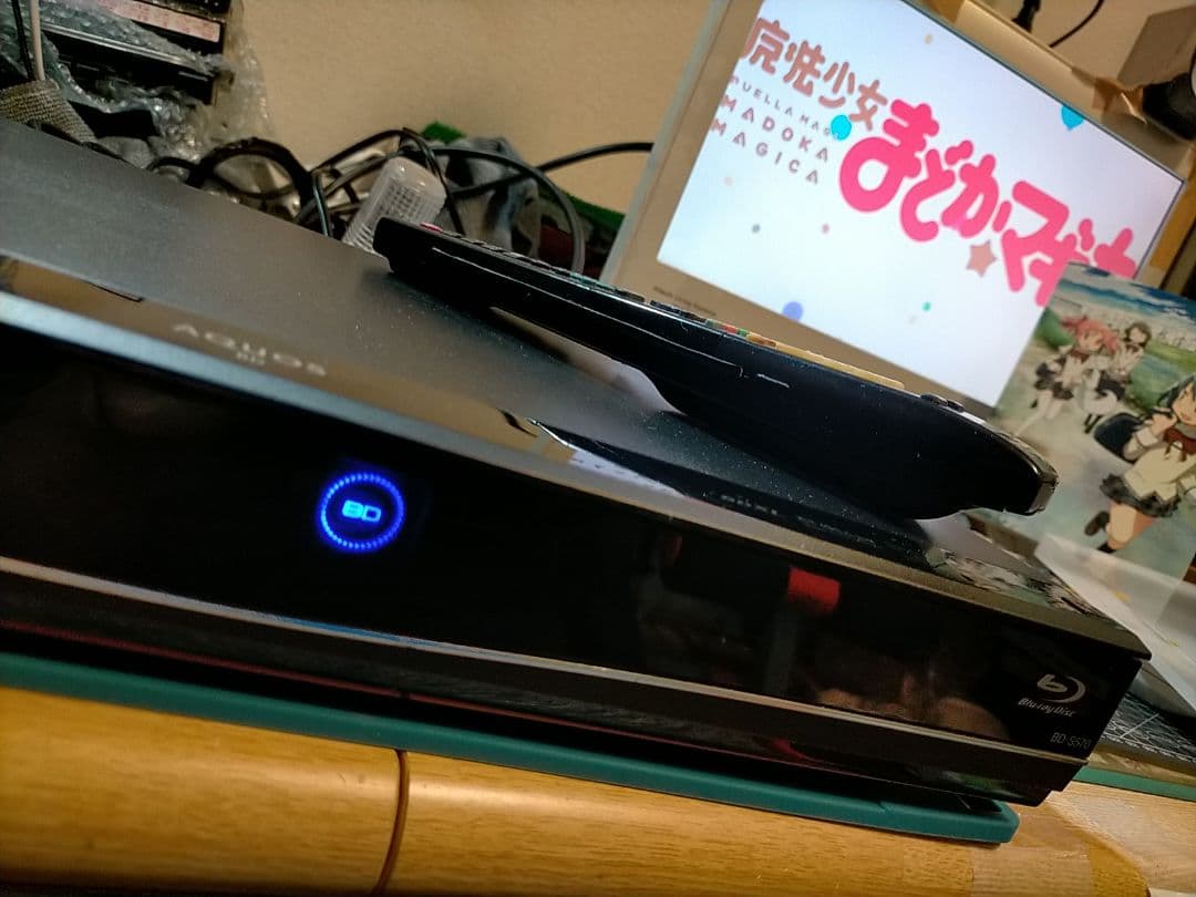 シャープ・BLレコーダーBD-S570美観リモコン+HDMI付き