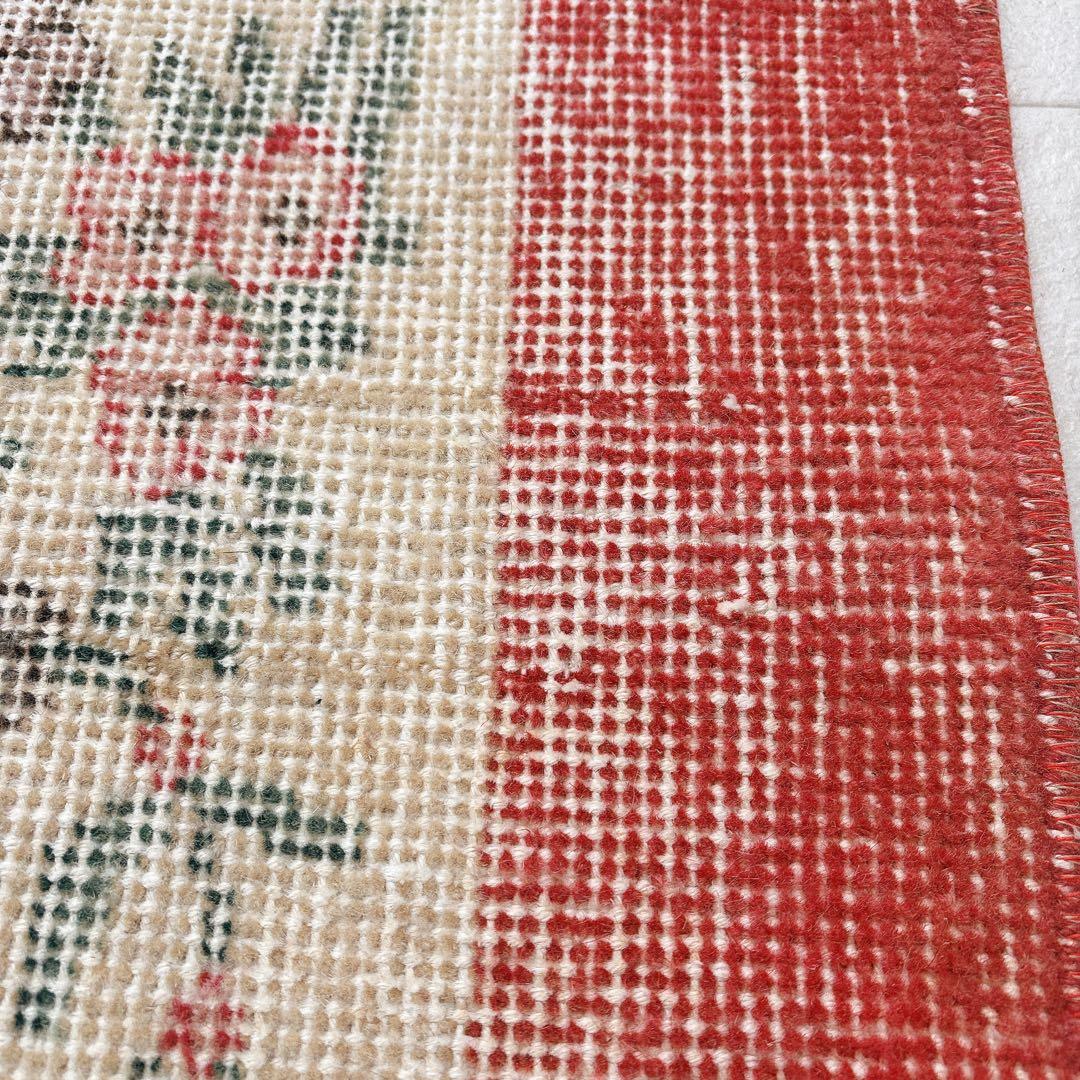 トルコ　ヴィンテージ ラグ　フローラル　ピンク