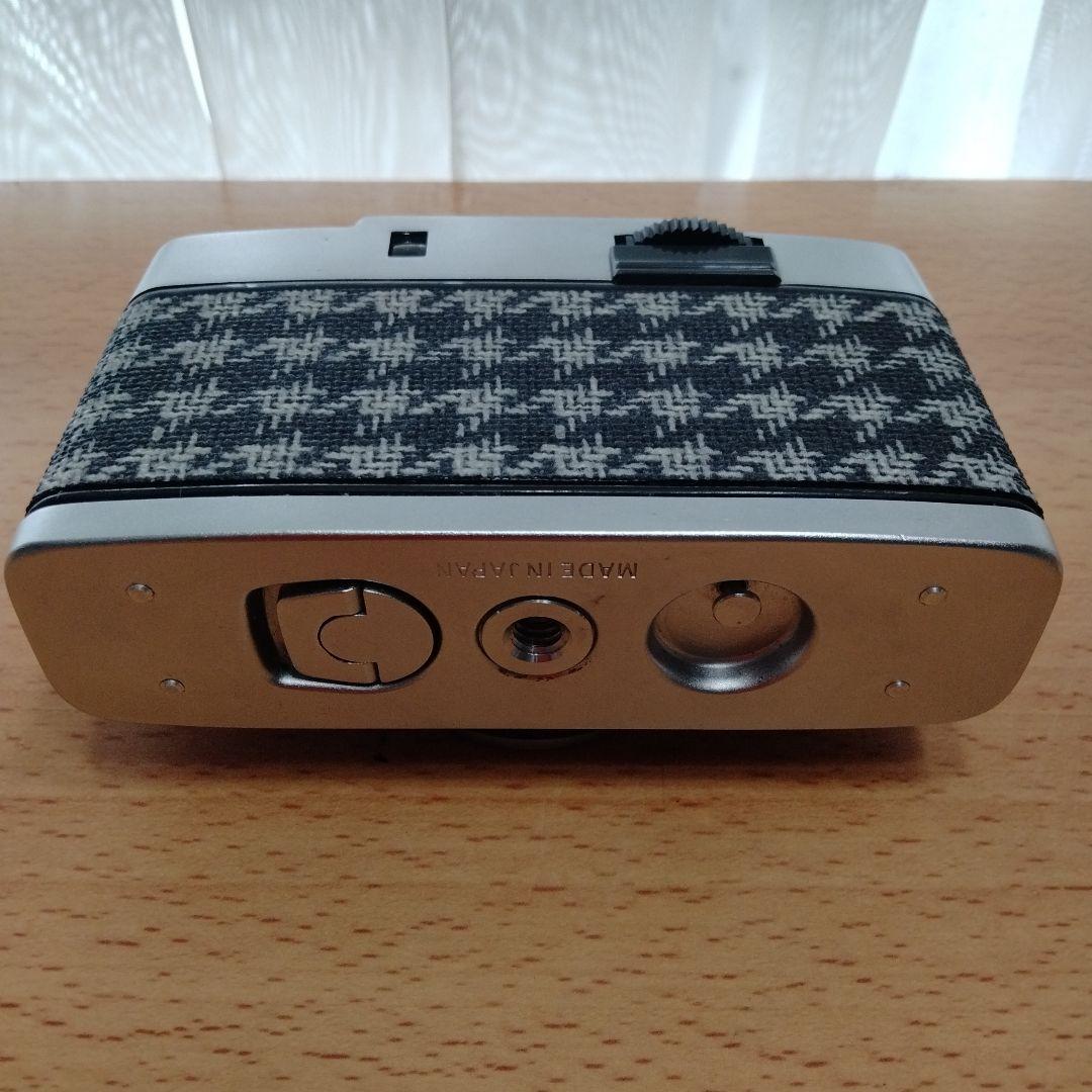 【美品可動品】オリンパスペンEEハーフサイズカメラ