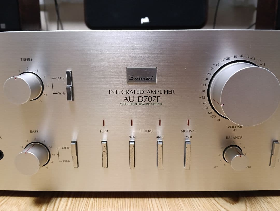 サンスイSANSUI AU-D707F 動作品