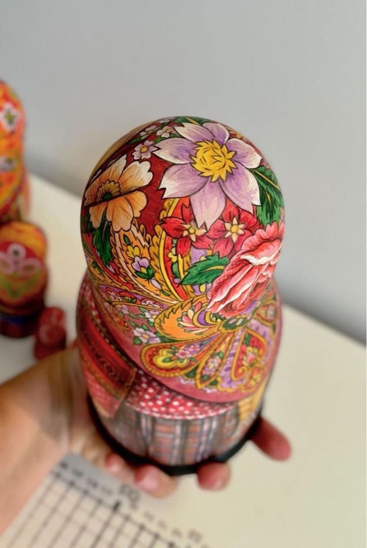 ロシア伝統衣装マトリョーシカ(8P)『赤のチンツ』コンクール受賞作品☆タチアナ作