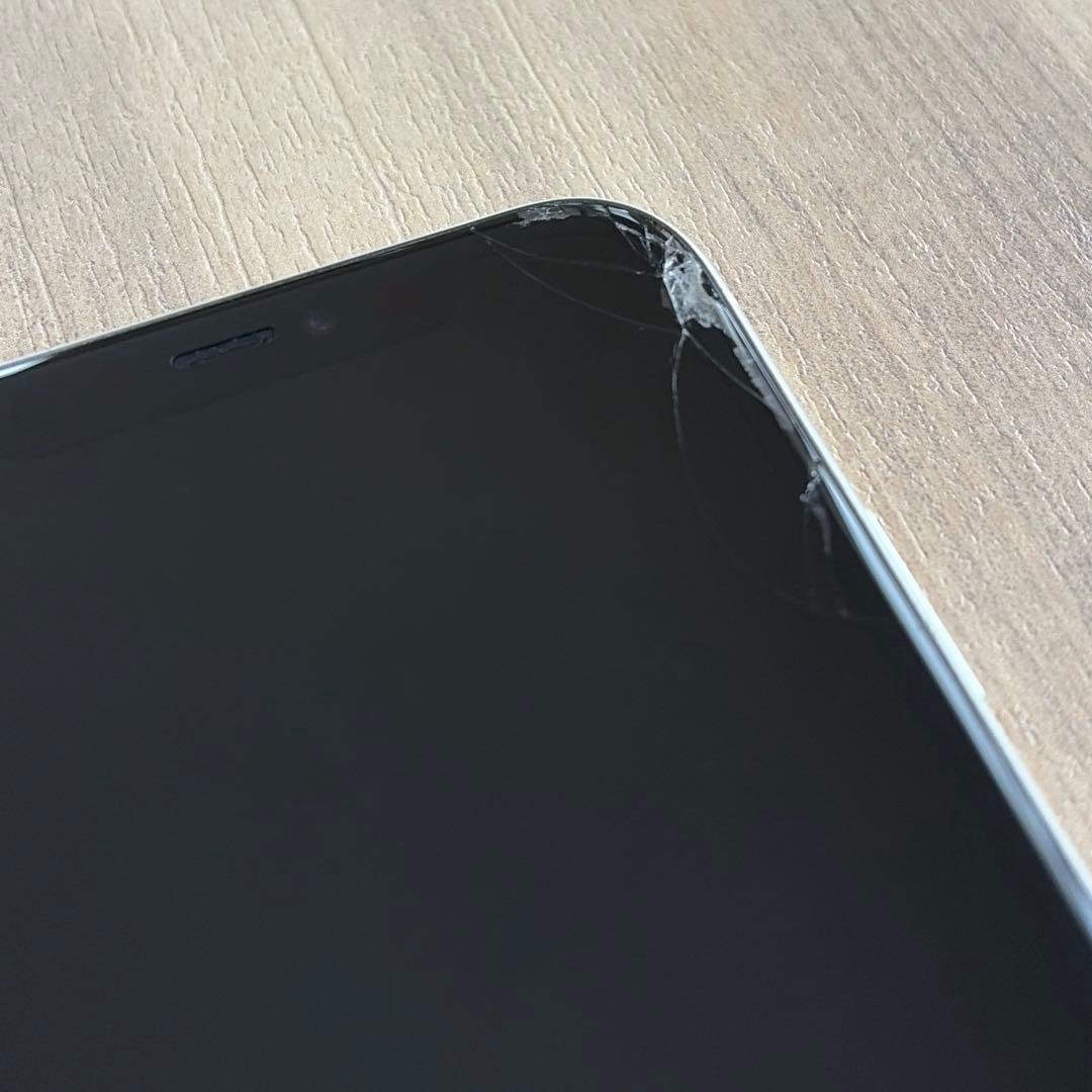 iPhone11 256GB 本体