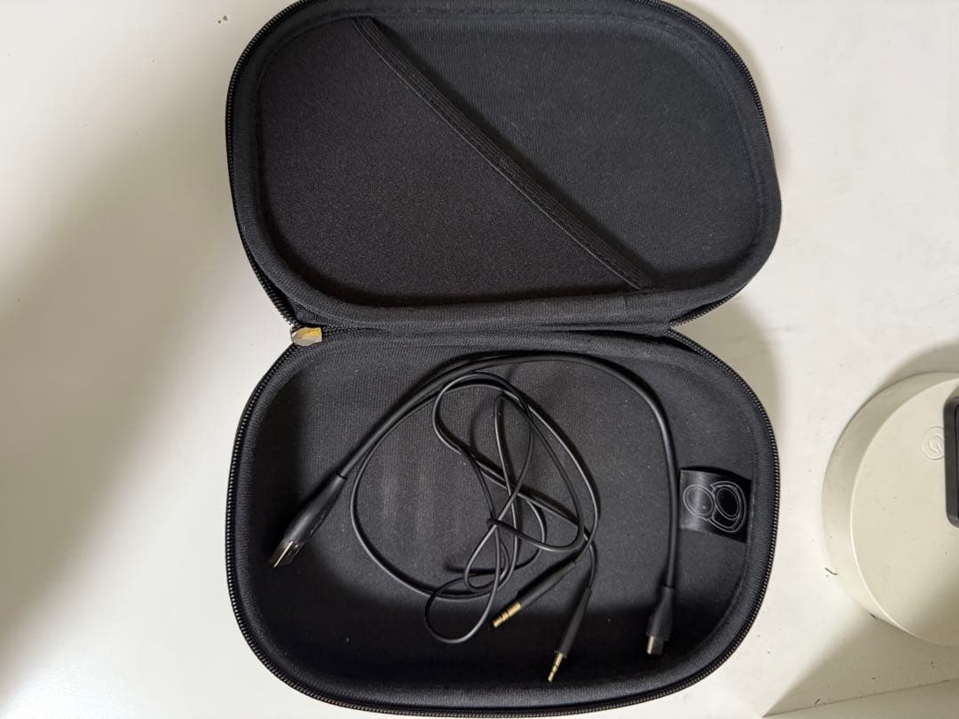 BOSE ワイヤレスヘッドホン ケース付き