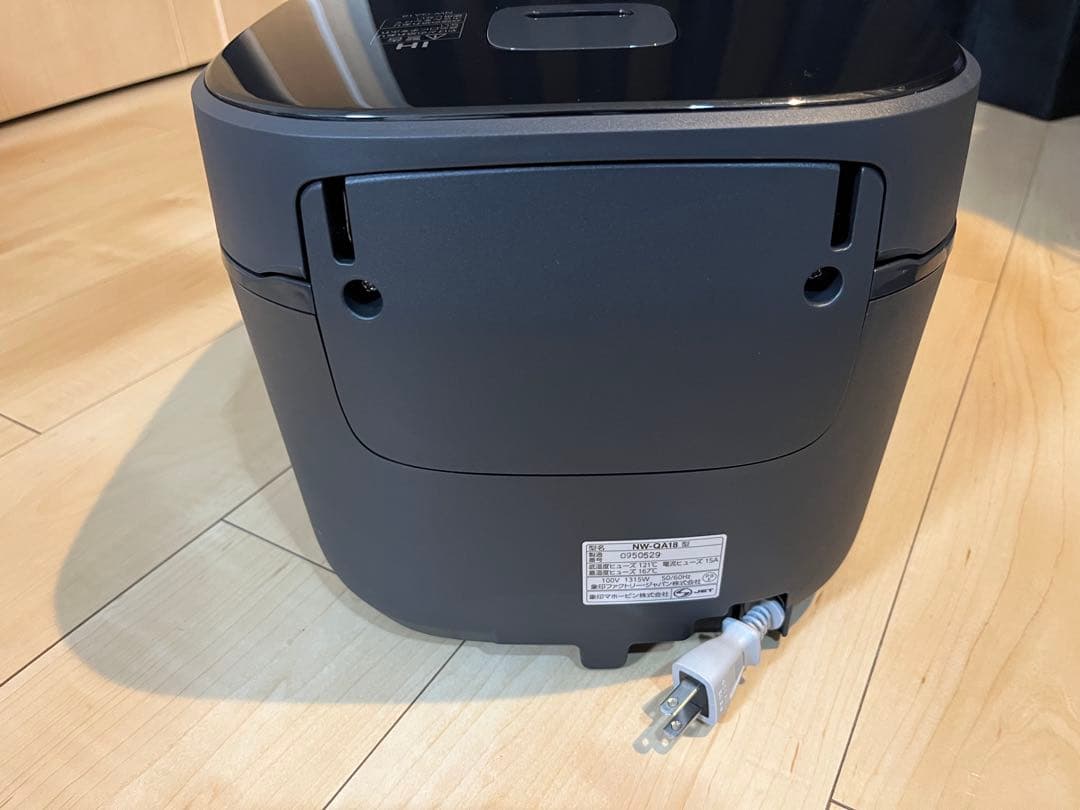 象印 極め炊き IH炊飯ジャー 1升炊き 炊飯器 NW-QA18-BA