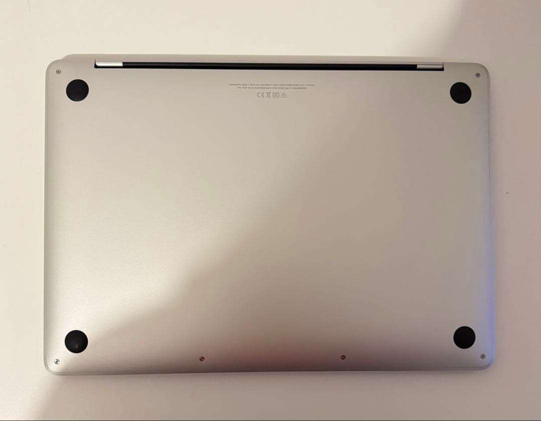 Macbook Pro 2020 13インチ M1 Office付ける