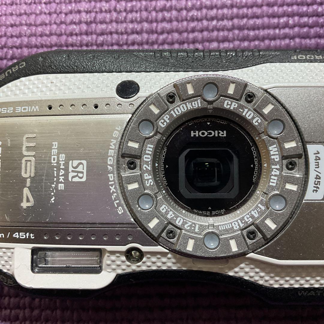 RICOH WG-4 防水コンパクトデジタルカメラ➕充電器セット品