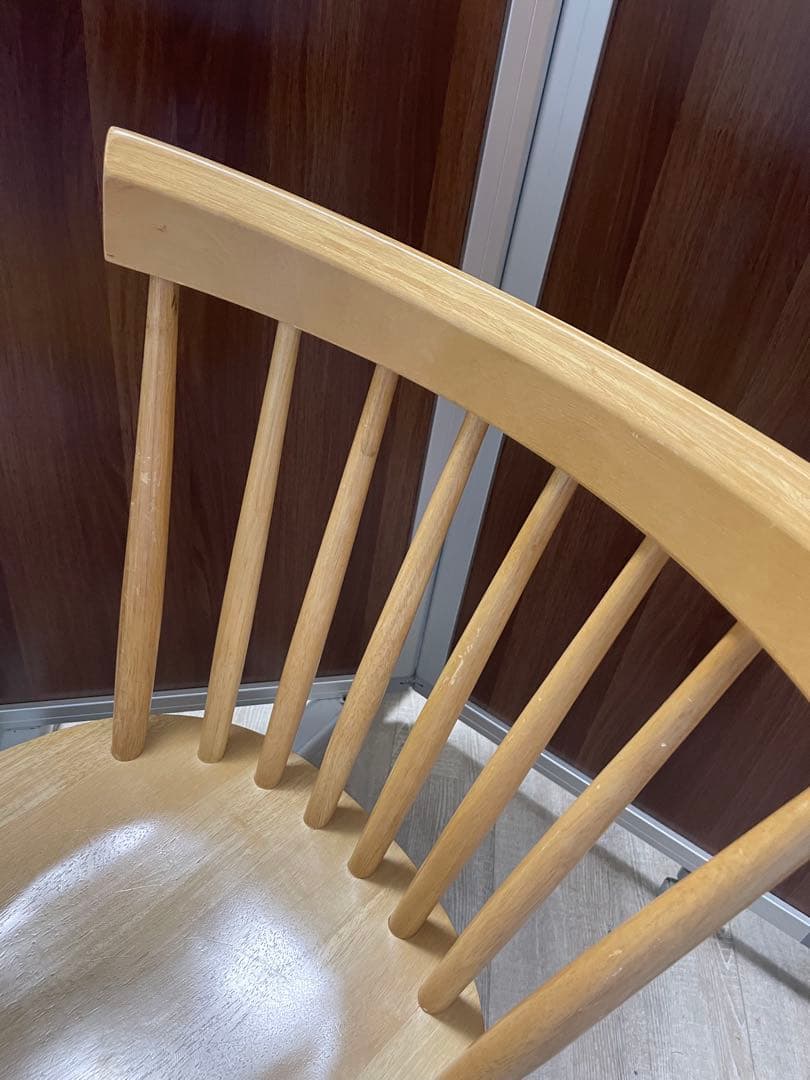 ウィンザーチェア　木製スピンドルバック　ダイニングチェア　③