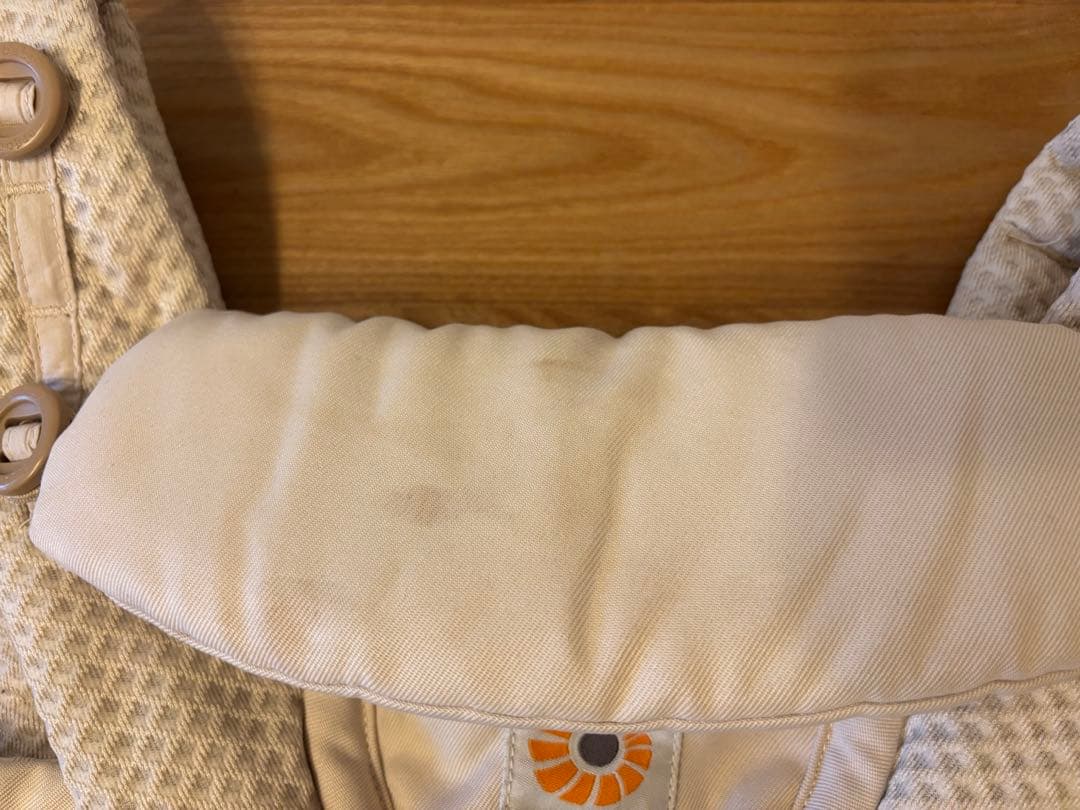 エルゴベビー　抱っこ紐　ナチュラルベージュ