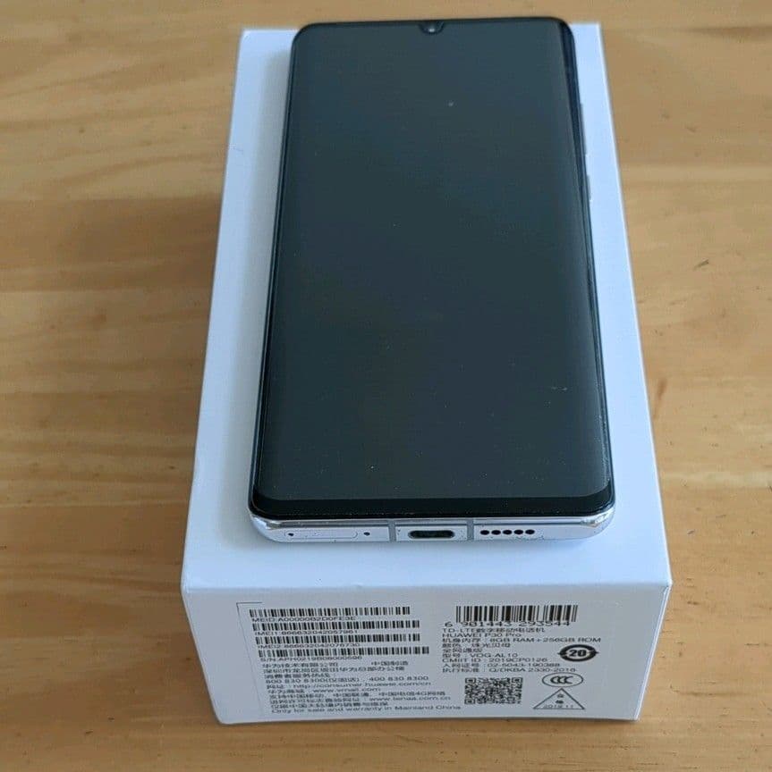 美品 HUAWEI P30 Pro 256GB 海外版 付属品未使用　値下げ不可