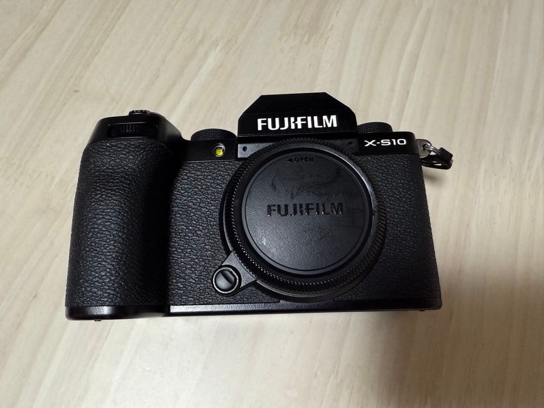 富士フイルム FUJIFILM X-S10 XC15-45mm レンズキット