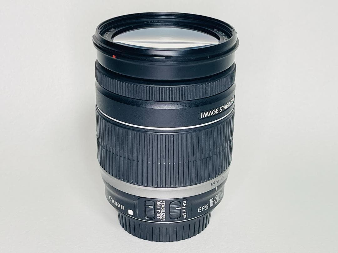 美品★Canon EF-S 18-200mm f/3.5-5.6 IS キヤノン
