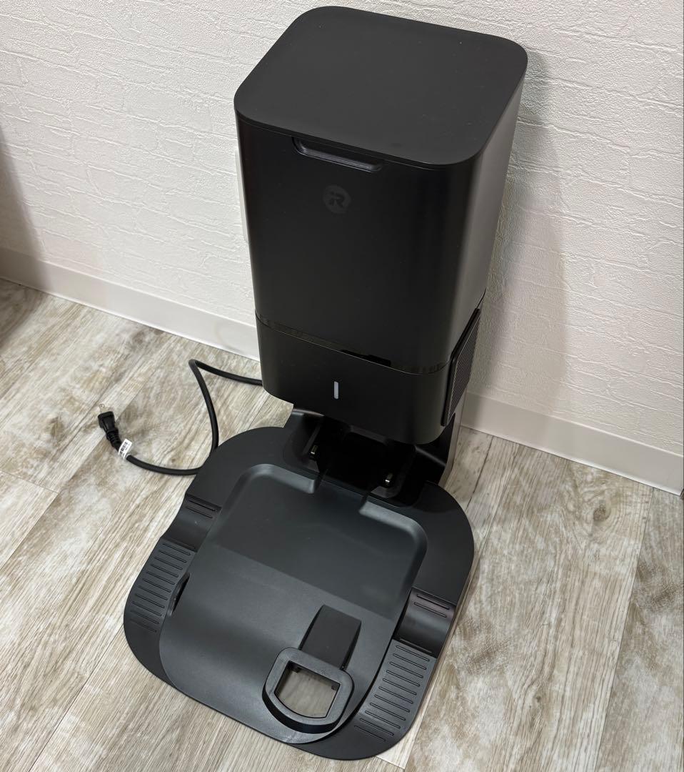 Roomba i7 黒色 自動充電ドック付き